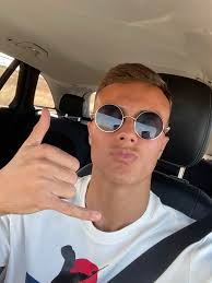 Nelson Pereira JR (@nelson_jr9)