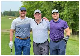 BREAKING NEWS: “Pray for My Dad” — T.J. Watt’s Emotional Message Leaves NFL World in Tears.criss