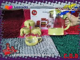 Apapun barang yang diperlukan bisa dibeli dengan mudah, nyaman, dan berkualitas terlebih untuk peralatan rumah tangga. Gelas Set Cantik Model Cantik Peralatan Dapur Peralatan Rumah Tangga Perabotan Rumah Tangga Lazada Indonesia