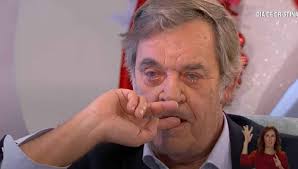Discordo com as opiniões dele na esmagadora maioria das vezes. Miguel Sousa Tavares Em Lagrimas No Dia De Cristina