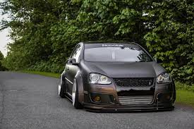 A $5 round is worth so much more. Fett Vw Golf 5 Mkv Mit Clinched Widebody Aufsatzen