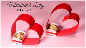 Valentine's day, also known as saint valentine's day, is the day of love.though love does not require any particular day or date to be expressed, 14th february is considered to be the best and special date to tell that you are in love. Valentine S Day Diy Gift For Boyfriend Handmade Gift Ideas Youtube