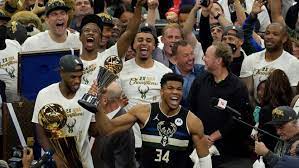 The milwaukee bucks are an american professional basketball team based in milwaukee. Hbpltcza7 Snim
