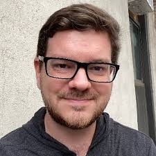 Philip Downer's Instagram, Twitter & Facebook