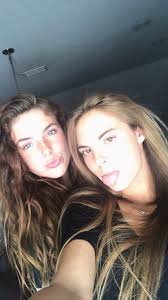 Melissa ingram (@Melissa73579978)