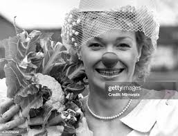 117 fotos e imágenes de alta resolución de Deborah Reed