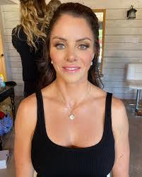 Lauren Gallant's Instagram, Twitter & Facebook