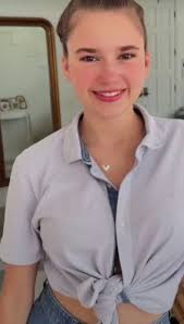 Karolina Protsenko Official Page