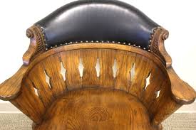 Find out your winning chances with our poker odds calculator. Lot Romweber Viking Oak Poker Table And Five Chairs