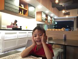 Tempat makan ini menawarkan makanan dengan harga yang terjangkau. Dapur Jw Kedai Makan Sedap Di Kluang Cerita Budak Sepet