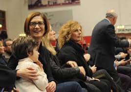 Fino al 2002 ricopre la carica di presidente del consiglio del comune di desenzano del. L Onorevole Gelmini Tifosa Del Basket Meglio Del Calcio Corriere It