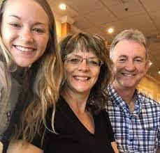 Amy Burwell's Instagram, Twitter & Facebook