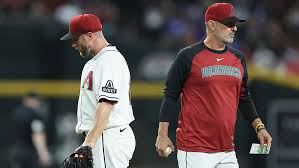 Diamondbacks’ Torey Lovullo apologizes to Cubs after sign-stealing hoopla