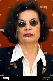 Devra Berkowitz's Instagram, Twitter & Facebook