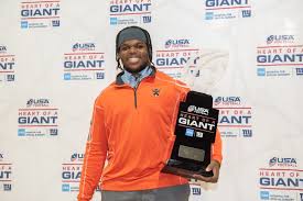 St. Peter's Prep football player wins Heart of a Giant Award