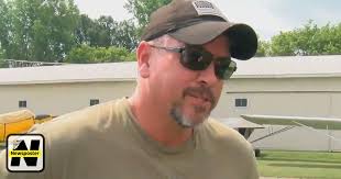 Missing man tribute by Air Force Thunderbirds