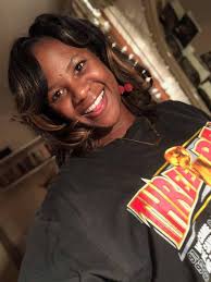 This is a technique I do to give the client fullness. It's called "Pole  weaving". One of the oldest methods around. It's an art rarely done these  days. #njbestsalons #njbeststylist #njbestweavetechnician #goodvibes