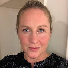 Nadine Murphy's Instagram, Twitter & Facebook