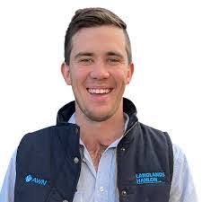 Clint Hoover's Instagram, Twitter & Facebook