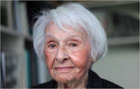 Experience Necessary: She Knows a Thing or Two About Aging