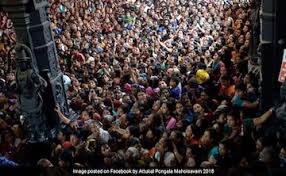 As the attukal pongala is prepared to become larger, attracting additional girls devotees temples across the town almost all the hindu deity temples in temple zone from koncharavila, irumkulangara, mukkolakkal can host pongala. Attukal Pongala 2018 In World S Largest Gathering Of Women Kerala Celebrates Attukal Pongala