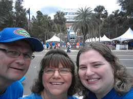 Meet the Florida Gators fans who sent cards to Feleipe Franks