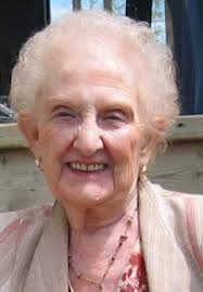 Simone ST-PIERRE LÉVESQUE