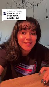 Replying to @Lydd? #greenscreenvideo #greenscreen how to be a scribe? 🤔  #medicalscribe #medicine #medicalstudent #premed