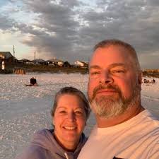 Amie McEnulty (@AMcenulty)