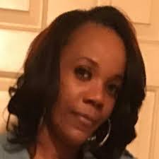 Lynnette Lucas's Instagram, Twitter & Facebook