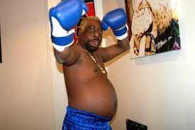 Here are some clips of who i am talking about you most likely have seen beetlejuice from scary movie 2 in nooo not that beetle juice if you just click on the link you will see the midget in shortys head from scary movie two remember the weird laugher just. The Beetlejuice Game Complete The Phrase Howard Stern