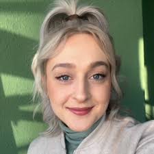 Psychotherapist Shannon Woolman