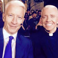 Twinning with @andersoncooper five years ago this week when @franciscus  visited the US. We are outside St. Patrick's Cathedral awaiting his  arrival. (People did a double take wondering if Anderson had donned
