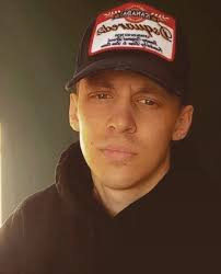 ROCK HILL HIGH SCHOOL CLASS OF 2005 SHANE “BART” ALLEN COLLINGSWORTH Shane  "Bart" Allen Collingsworth, 31, of Pedro, Ohio passed away