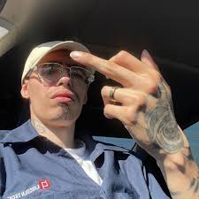 Who would win in a battle between 300 Knight Templars and 300 Spartans?