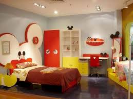 Disney films disney cartoons walt disney bedroom murals wall murals mickey mouse clubhouse minnie mouse mickey house hand painted walls. Decoomo Trends Home Decoration Ideas Mickey Mouse Bedroom Disney Bedrooms Cool Kids Bedrooms