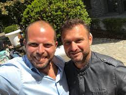 Ze was toen zwanger van haar eerste kind met wout. Theo Francken Mp V Twitter Leuke Kennismaking Met Topkok Wout Bru Van Brusserie En Le Sanglier Des Ardennes In Durbuy Goed Gesprek Over De Uitdagingen Voor Onze Horeca Flexijobs Zijn Top Maar