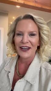 Heather Curry's Instagram, Twitter & Facebook