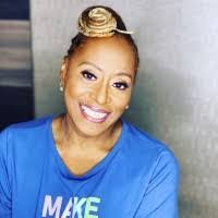 Tina Ogden's Instagram, Twitter & Facebook