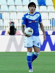 I played tonali in a 4231 as the cdm that sits back and breaks up play. Sandro Tonali Is As Much Inter S Loss As He Is Ac Milan S Gain