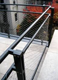 Installing deck railings, you 1st figure out the height of the railing. 25 Brilliant Design Of Deck Railing Ideas For Your Beautiful Porch And Patio Deck Railings Deck Railing Design Metal Deck Railing