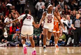 Ta'Niya Latson's Impact at South Carolina: Teammate Raven Johnson and Transition