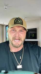 Zach Roller's Instagram, Twitter & Facebook