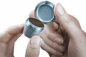 Fertige kaffeekapseln, die einfach noch in die maschine eingelegt werden müssen, kennt jeder. Alternativen Zu Einweg Kaffeekapseln Energieleben