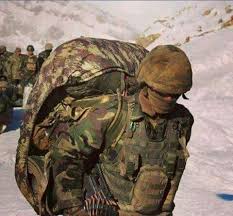 Modern Turkish Soldier Panosundaki Pin