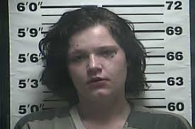 Miranda Luster's Instagram, Twitter & Facebook