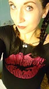 Kimberly Drost's Instagram, Twitter & Facebook