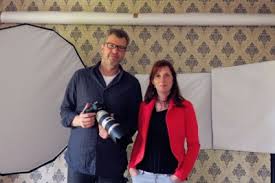 Sywert van lienden multimiljonair, je kon het ook zien als de grootste heist ooit: Fotografe Ilse Trekt De Straat Om Op Dorpsgenoten Te Portret Maldegem Het Nieuwsblad Mobile