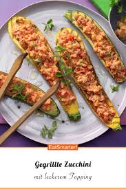 gegrillte zucchini mit topping rezept zucchini grillen rezepte zucchini