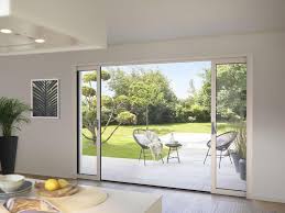 L'occasion pour le pilote de prendre la pose en tenue et de dévoiler ses mains brûlées lors de l'accident survenu à bahreïn et qui aurait pu lui coûter la vie. Comment Augmenter La Luminosite Dans Une Maison Meo Maison Baie Coulissante Mur Rideau